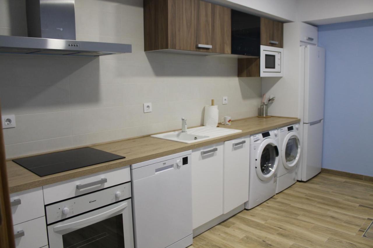 Apartamentos Turisticos Escorraladas Baltanas Bagian luar foto