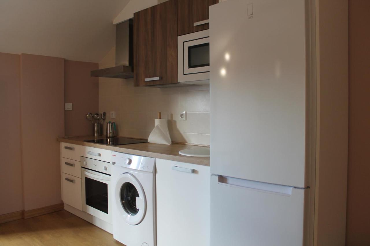 Apartamentos Turisticos Escorraladas Baltanas Bagian luar foto